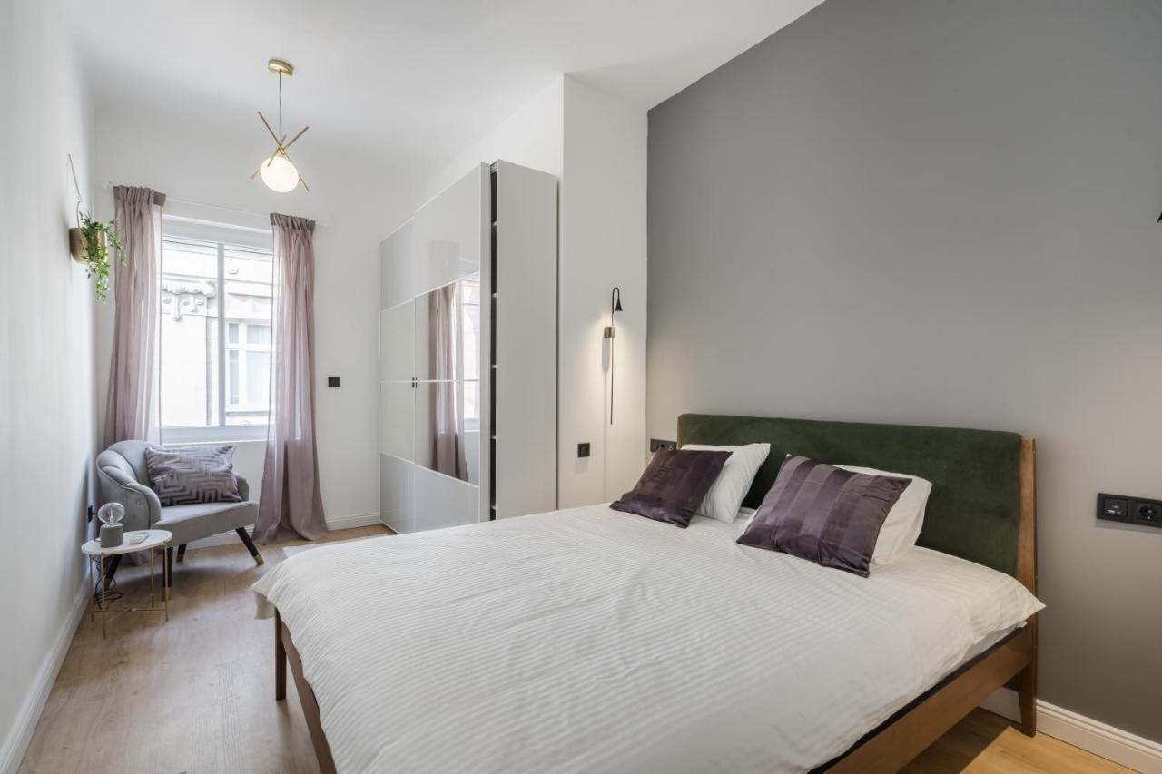 Tilia Luxury Apartment - 3 Bedrooms With Ac Budapest Exterior foto